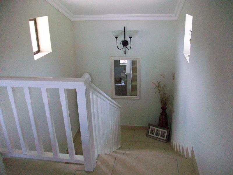 3 Bedroom Property for Sale in Hartenbos Landgoed Western Cape